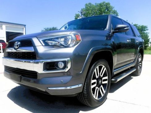Used 2014 Toyota 4Runner Limited AWD/4WD image 9