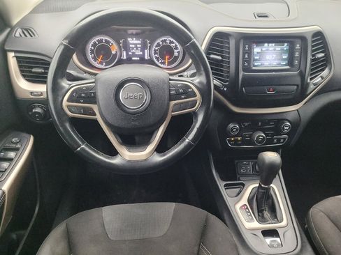 Used 2017 Jeep Cherokee Latitude w/ Comfort & Sound Group image 22