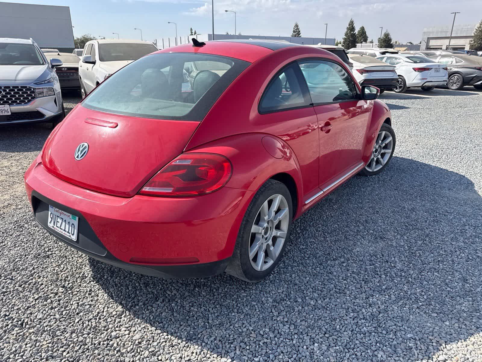 Used 2013 Volkswagen Beetle 2.5 FWD image 5