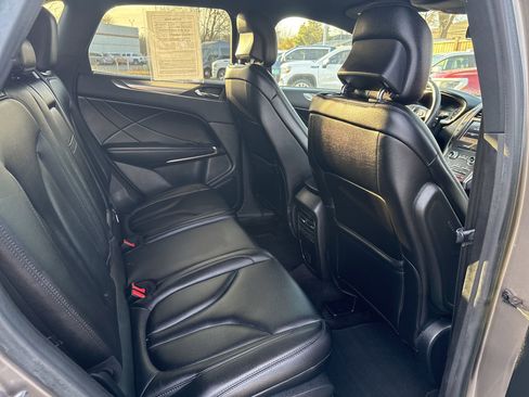 Used 2017 Lincoln MKC Premiere image 14