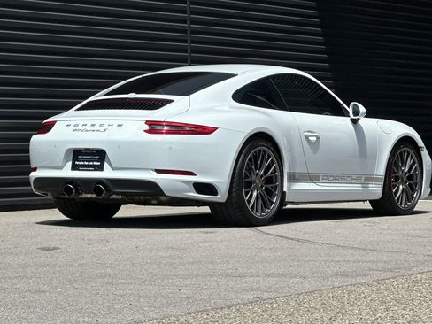 Used 2018 Porsche 911 Carrera S RWD image 8