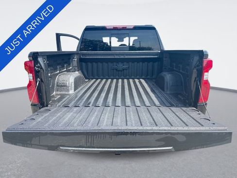 New 2026 Chevrolet Silverado 1500 LTZ w/ LTZ Premium Package AWD/4WD image 24