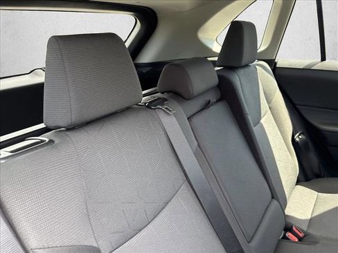 Certified 2025 Toyota RAV4 XLE FWD image 21
