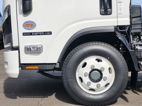 New 2026 Isuzu NPR RWD image 9