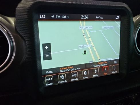 Used 2019 Jeep Wrangler Unlimited Sahara AWD/4WD image 30