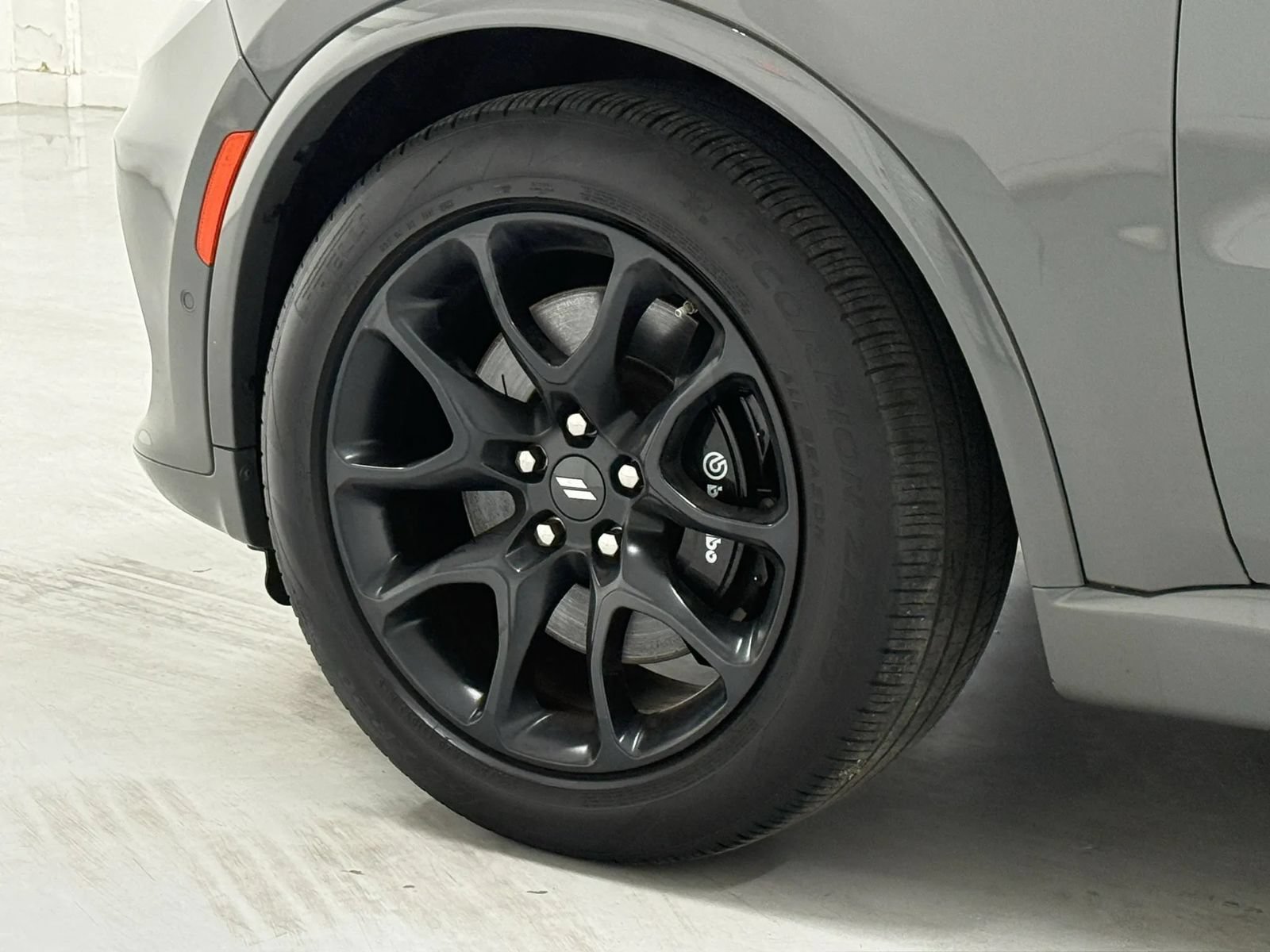 Used 2022 Dodge Durango R/T w/ Tow 'N Go Package AWD/4WD image 41
