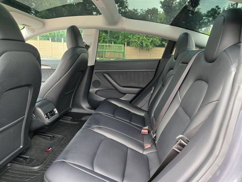 Used 2023 Tesla Model 3 Standard Range RWD image 14
