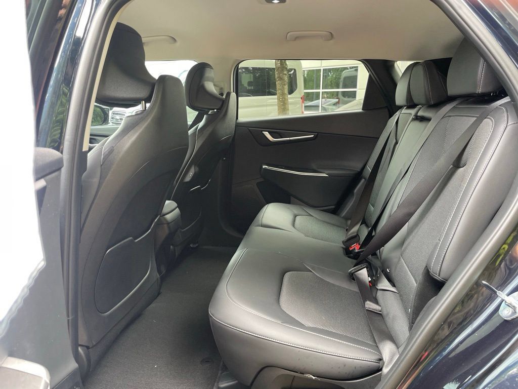 Used 2024 Kia EV6 Light RWD image 18