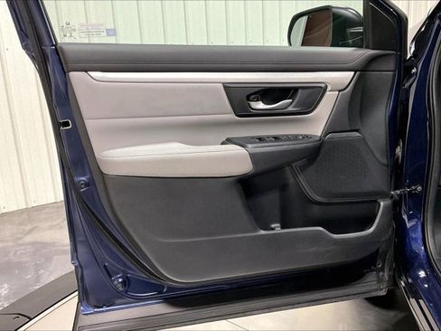 Used 2018 Honda CR-V LX image 23