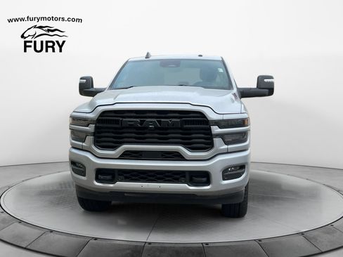 Used 2026 RAM 2500 Big Horn AWD/4WD image 9