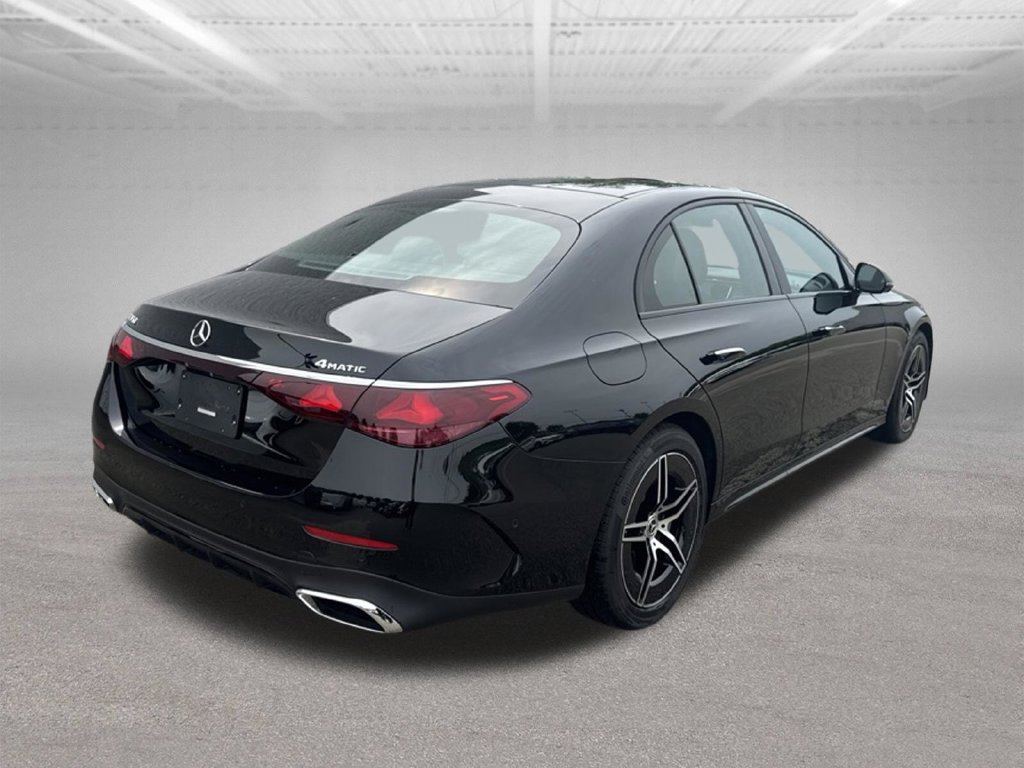 Used 2026 Mercedes-Benz E 350 4MATIC Sedan image 5