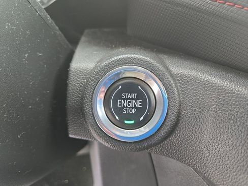 Used 2022 Chevrolet TrailBlazer RS image 31