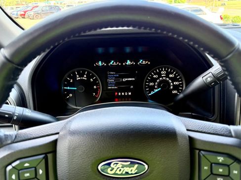 Used 2018 Ford F150 XLT w/ Equipment Group 302A Luxury AWD/4WD image 18