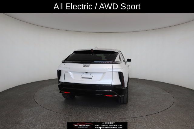 Used 2024 Cadillac Lyriq Sport w/ LPO, Floor Liner Package AWD/4WD image 16