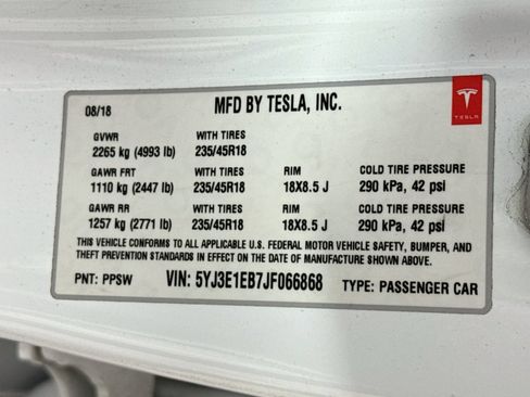 Used 2018 Tesla Model 3 Performance AWD/4WD image 28