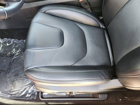 Used 2022 Ford Edge Titanium AWD/4WD image 22