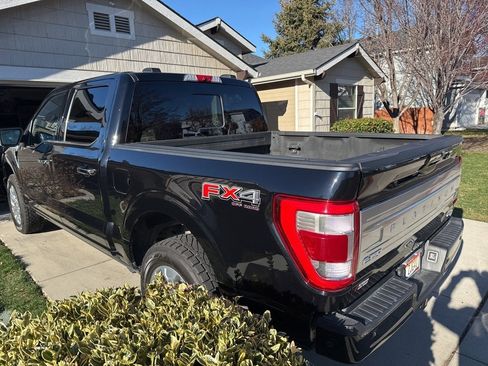 Used 2021 Ford F150 Platinum w/ FX4 Off-Road Package image 4