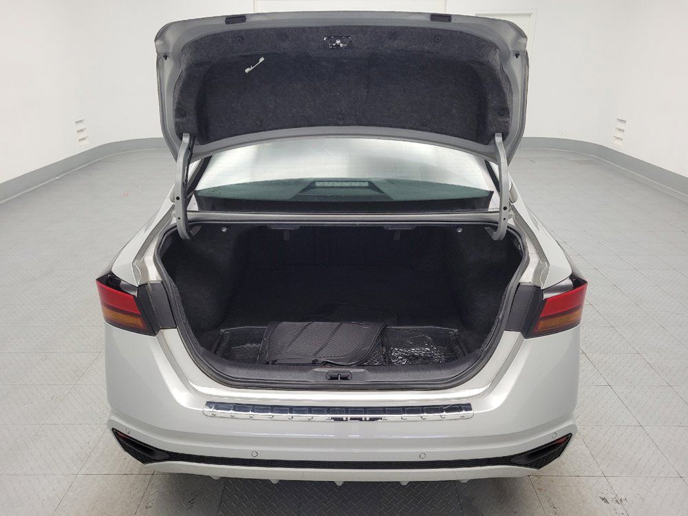 Used 2023 Nissan Altima 2.5 SV FWD image 29