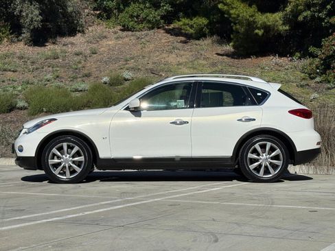 Used 2015 INFINITI QX50 Journey w/ Premium Package image 7