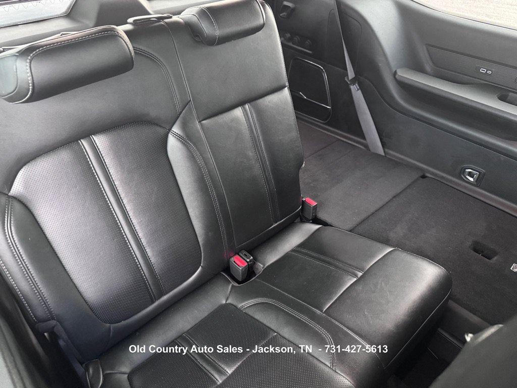 Used 2022 Jeep Wagoneer Series III AWD/4WD image 13
