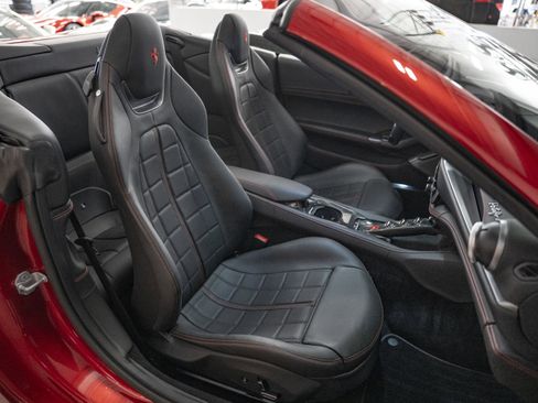 Certified 2023 Ferrari Portofino M image 34