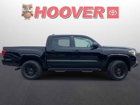 Used 2023 Toyota Tacoma SR AWD/4WD image 2