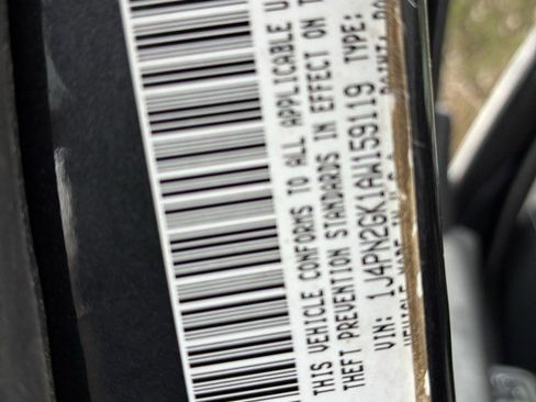 Used 2010 Jeep Liberty Sport w/ Popular Equipment Group image 17