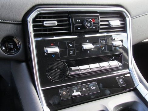 New 2026 Nissan Armada SV image 19