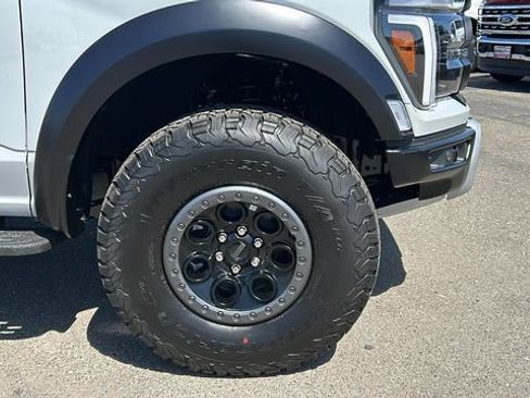 New 2026 Ford F150 Raptor AWD/4WD image 9