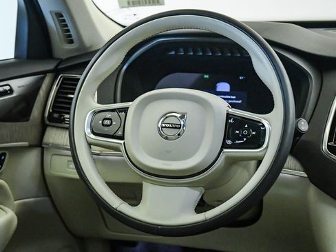 Used 2023 Volvo XC90 B6 Plus w/ Protection Package Premier image 13