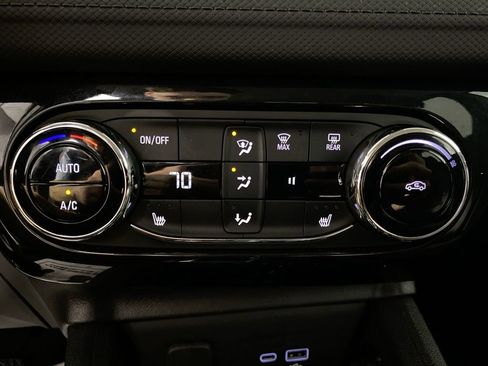 Certified 2024 Chevrolet TrailBlazer LT w/ Convenience Package image 18