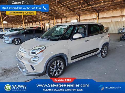 Used 2014 FIAT 500L Trekking FWD image 1