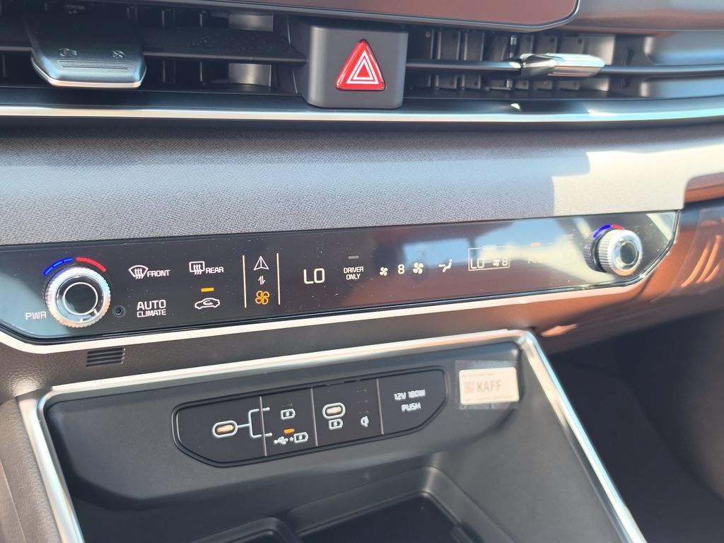 New 2027 Kia Carnival SX FWD image 27