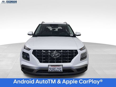 Certified 2025 Hyundai Venue SEL FWD image 8