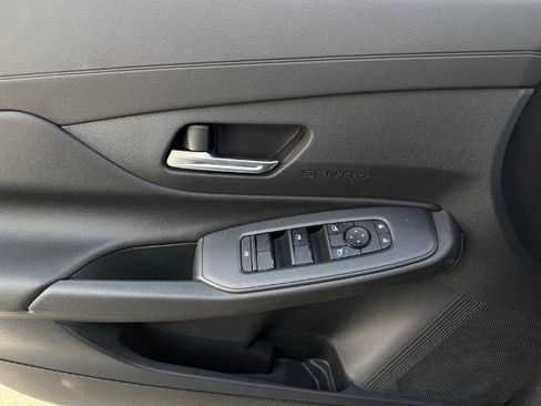 New 2026 Nissan Sentra SV w/ SV Convenience Package FWD image 18