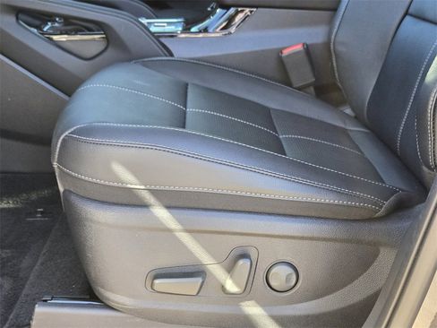 New 2025 Kia Telluride EX w/ EX Captain's Chair Package image 17