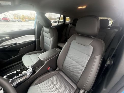 New 2026 Chevrolet Trax LT image 20