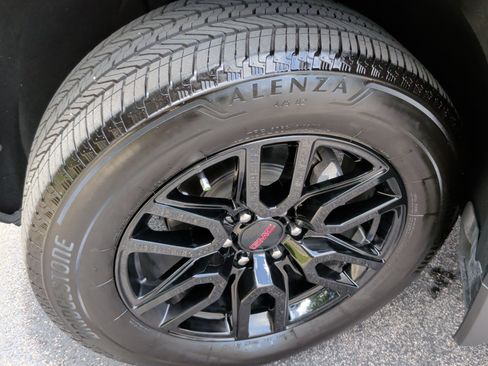 Used 2025 GMC Sierra 1500 Elevation RWD image 14