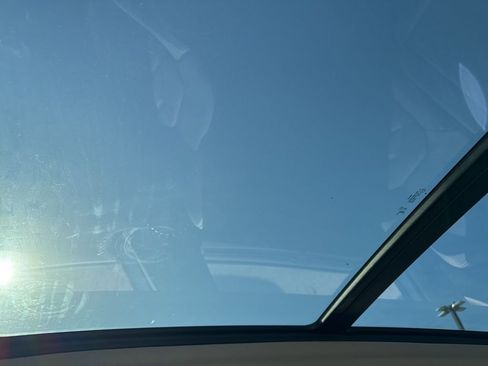 New 2026 Volkswagen Atlas SE FWD image 32