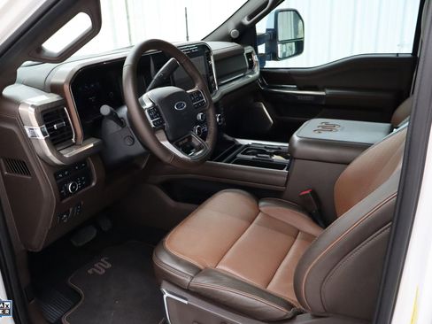 Used 2024 Ford F250 King Ranch w/ Chrome Package image 27