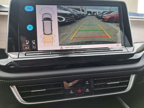 New 2026 Volkswagen Atlas SE image 11