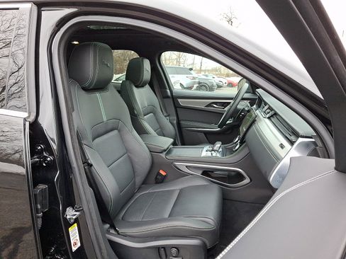 Used 2026 Jaguar F-PACE R-Dynamic S image 3