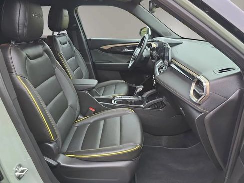 Used 2025 Chevrolet TrailBlazer ACTIV w/ Convenience Package AWD/4WD image 22