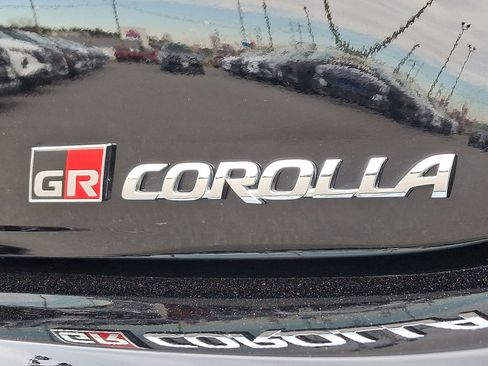 Used 2025 Toyota Corolla Premium image 30