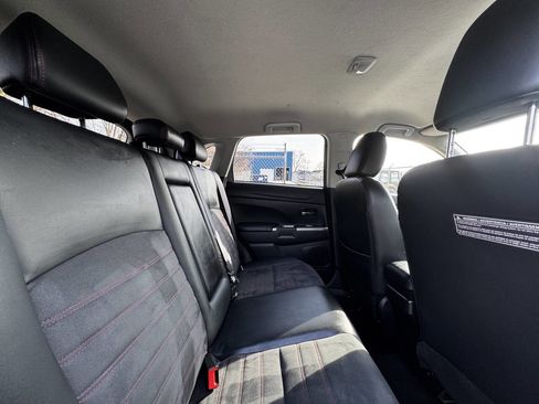 Used 2018 Mitsubishi Outlander Sport SE image 13