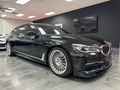 Used 2018 BMW ALPINA B7 xDrive AWD/4WD image 9