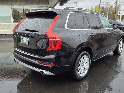 Used 2018 Volvo XC90 T5 Momentum w/ Convenience Package image 8