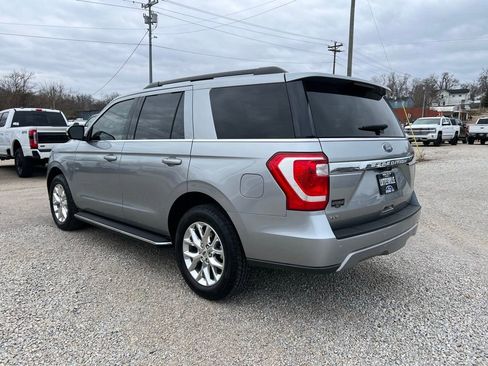 Used 2020 Ford Expedition XLT w/ Equipment Group 202A image 5