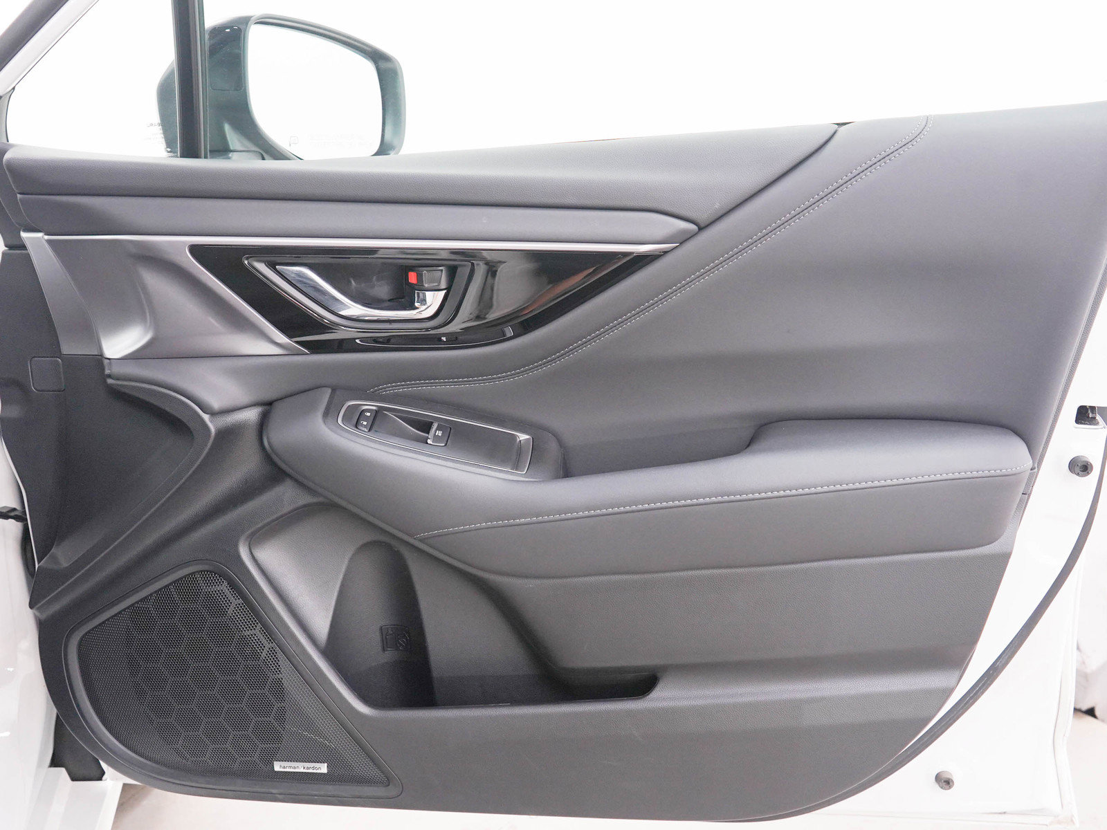 Used 2024 Subaru Legacy Limited AWD/4WD image 9