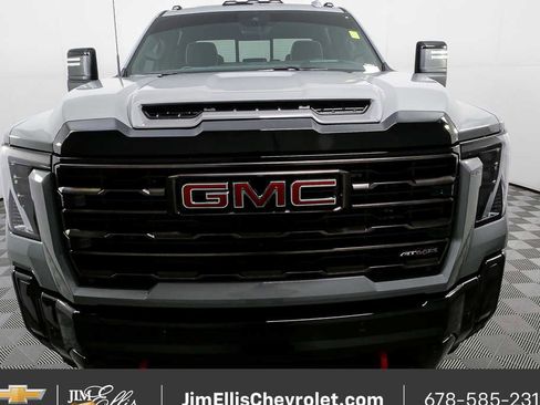 Used 2025 GMC Sierra 2500 AT4X AWD/4WD image 35